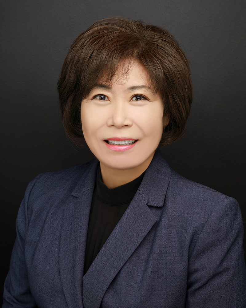 JOANNE HAN
